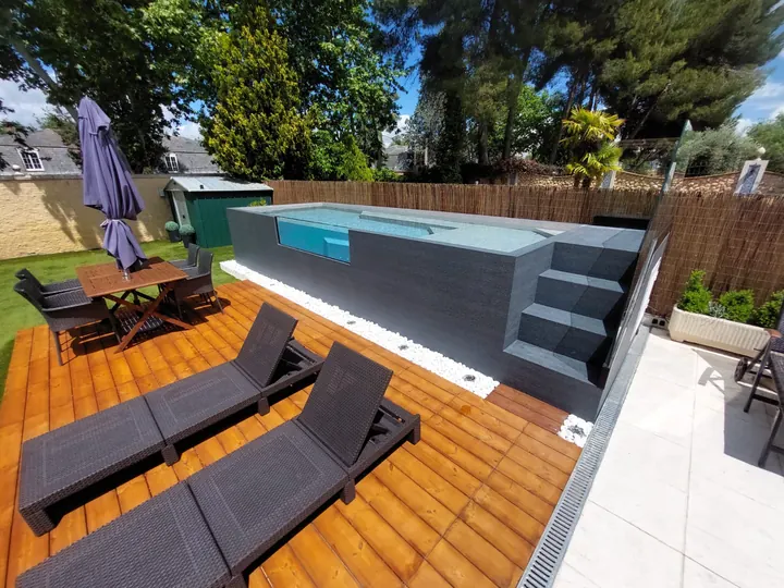 Piscinas elevadas